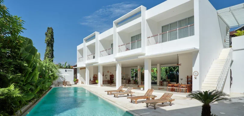 LSC POOL FACADE